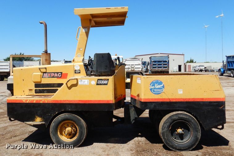 image for item DN0374 2000 Hypac C530AH  pneumatic roller