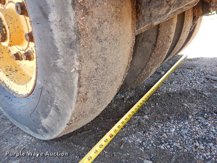 image for item DN0374 2000 Hypac C530AH  pneumatic roller