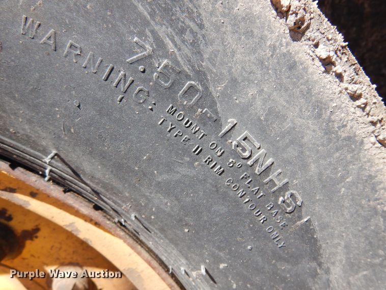 image for item DN0374 2000 Hypac C530AH  pneumatic roller