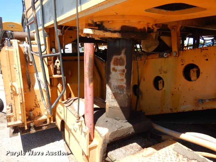 image for item DN0375 CMI TR-225BHD  asphalt trimmer