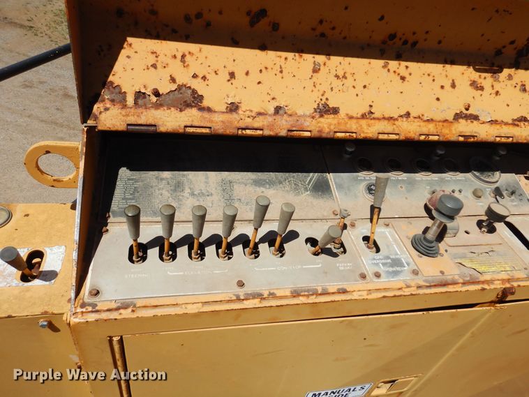 image for item DN0375 CMI TR-225BHD  asphalt trimmer