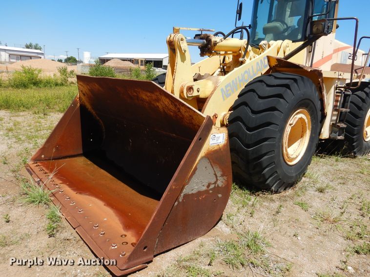 image for item DN0376 New Holland LW230  wheel loader