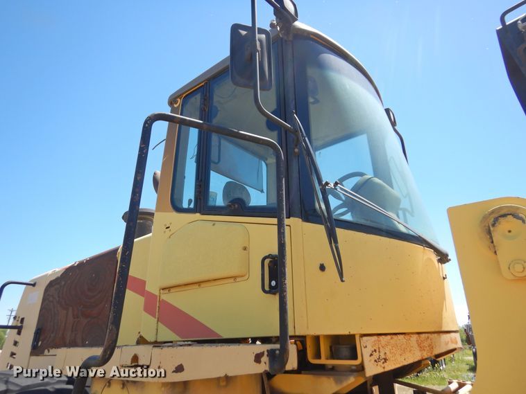 image for item DN0376 New Holland LW230  wheel loader