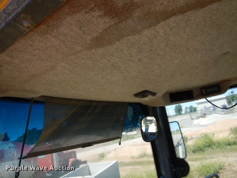 image for item DN0376 New Holland LW230  wheel loader