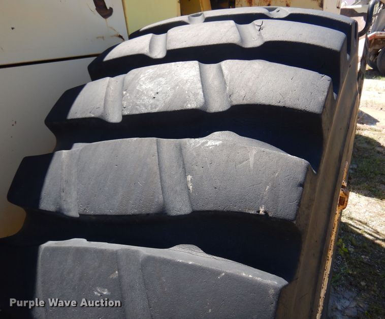 image for item DN0376 New Holland LW230  wheel loader