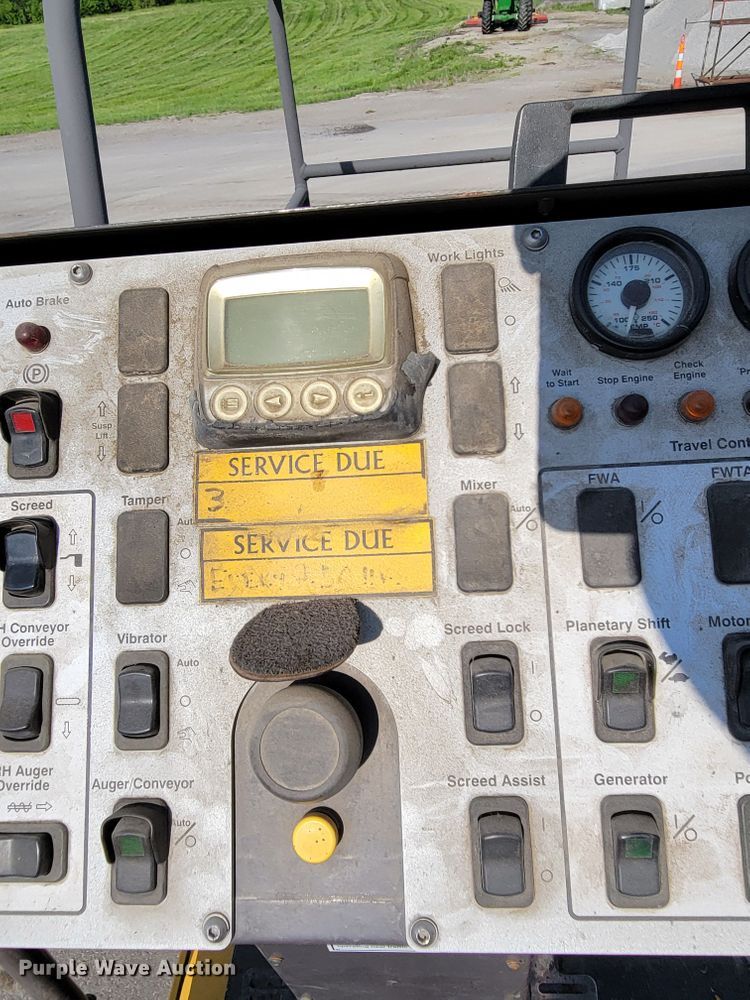 image for item DN7404 2010 Volvo PF6110  paver