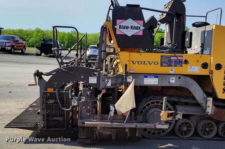 image for item DN7404 2010 Volvo PF6110  paver