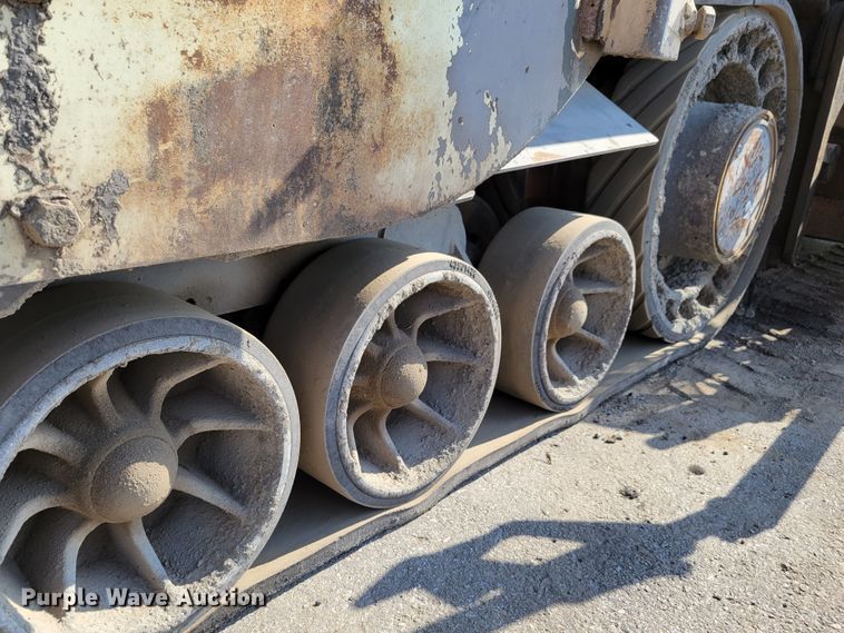 image for item DN7404 2010 Volvo PF6110  paver