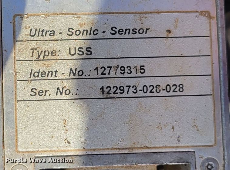 image for item DN7404 2010 Volvo PF6110  paver