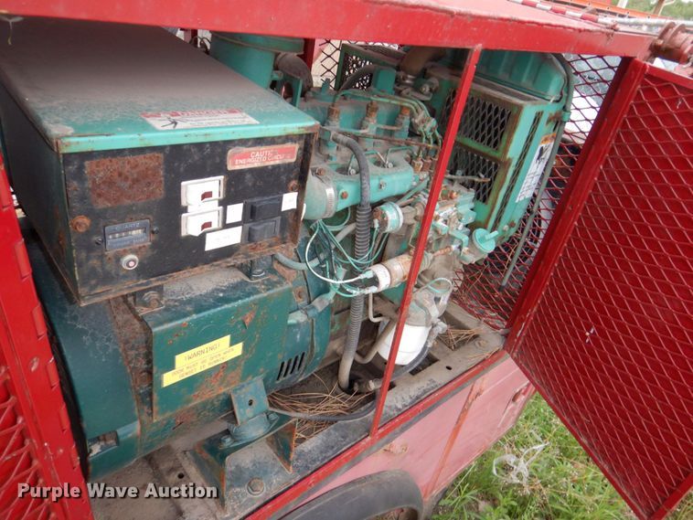 image for item DN7406 1995 Ford F800  bucket truck