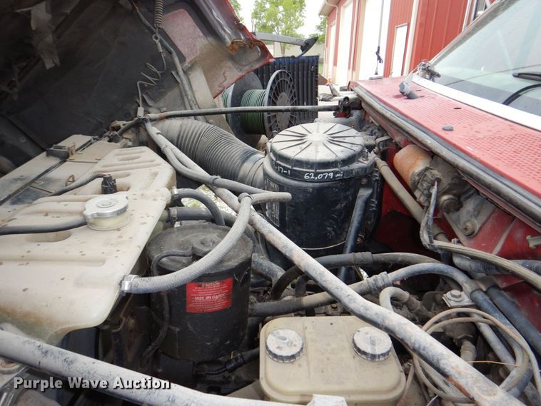 image for item DN7406 1995 Ford F800  bucket truck