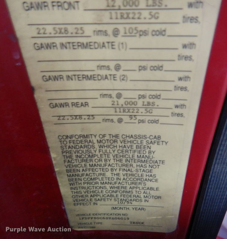 image for item DN7406 1995 Ford F800  bucket truck