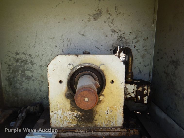 image for item DN7413 1996 Ford F800  bucket truck