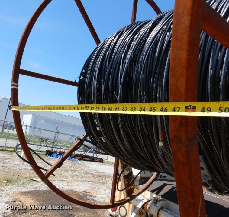 image for item DN7413 1996 Ford F800  bucket truck