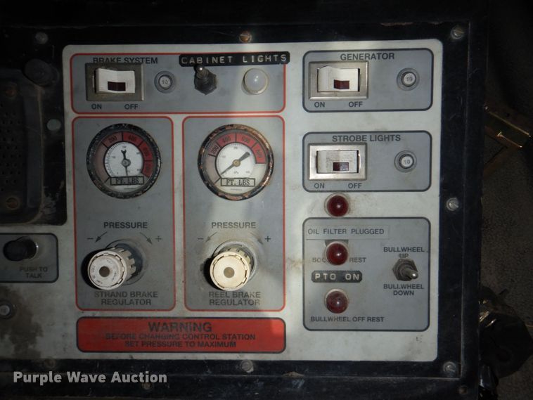 image for item DN7413 1996 Ford F800  bucket truck