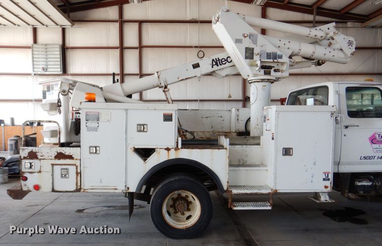 image for item DN7416 1998 Ford F800  bucket truck
