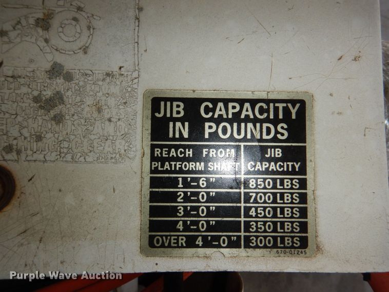 image for item DN7416 1998 Ford F800  bucket truck