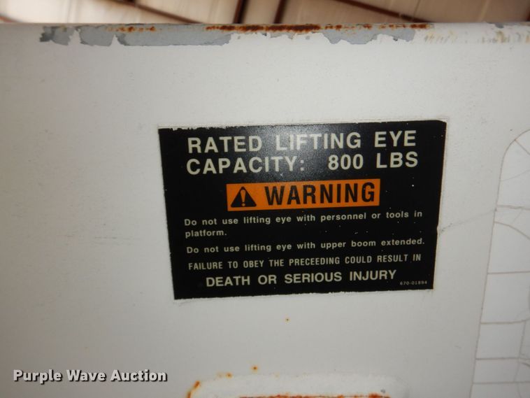 image for item DN7416 1998 Ford F800  bucket truck