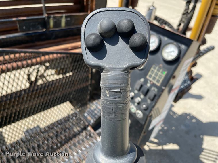 image for item DN7420 2004 Vermeer Navigator D18x22  directional boring unit