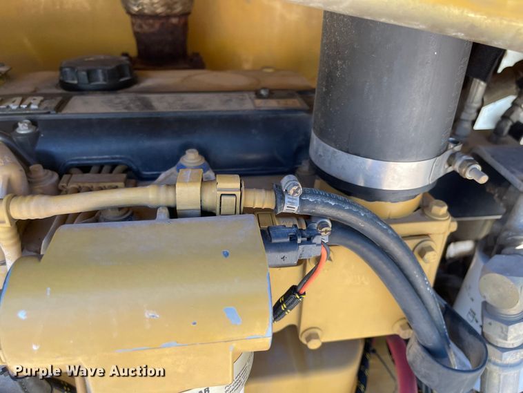 image for item DN7420 2004 Vermeer Navigator D18x22  directional boring unit