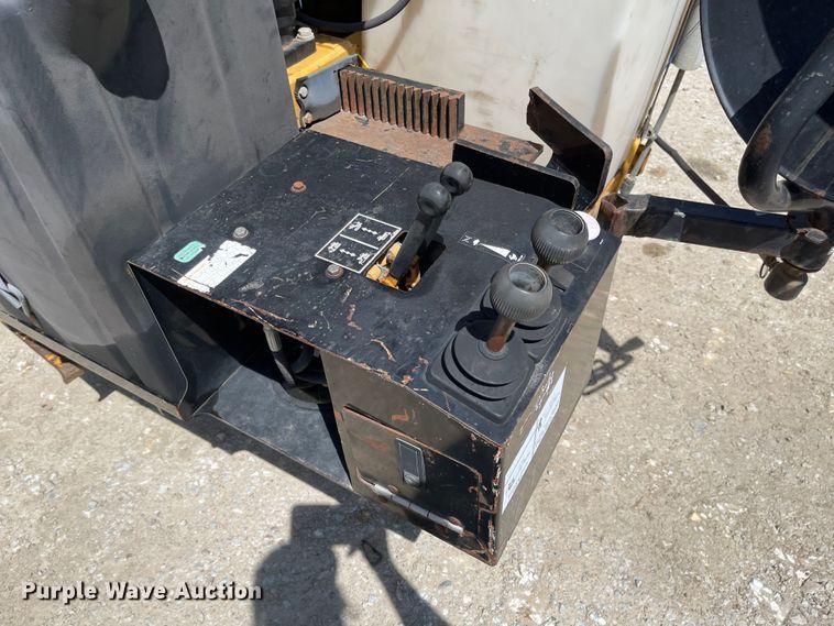 image for item DN7420 2004 Vermeer Navigator D18x22  directional boring unit