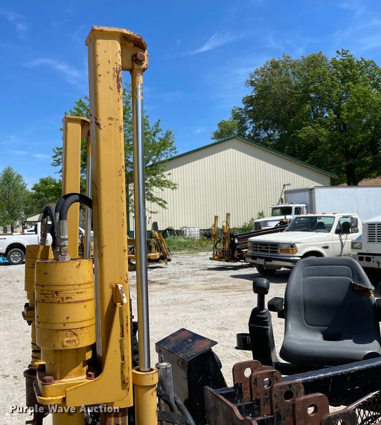 image for item DN7420 2004 Vermeer Navigator D18x22  directional boring unit