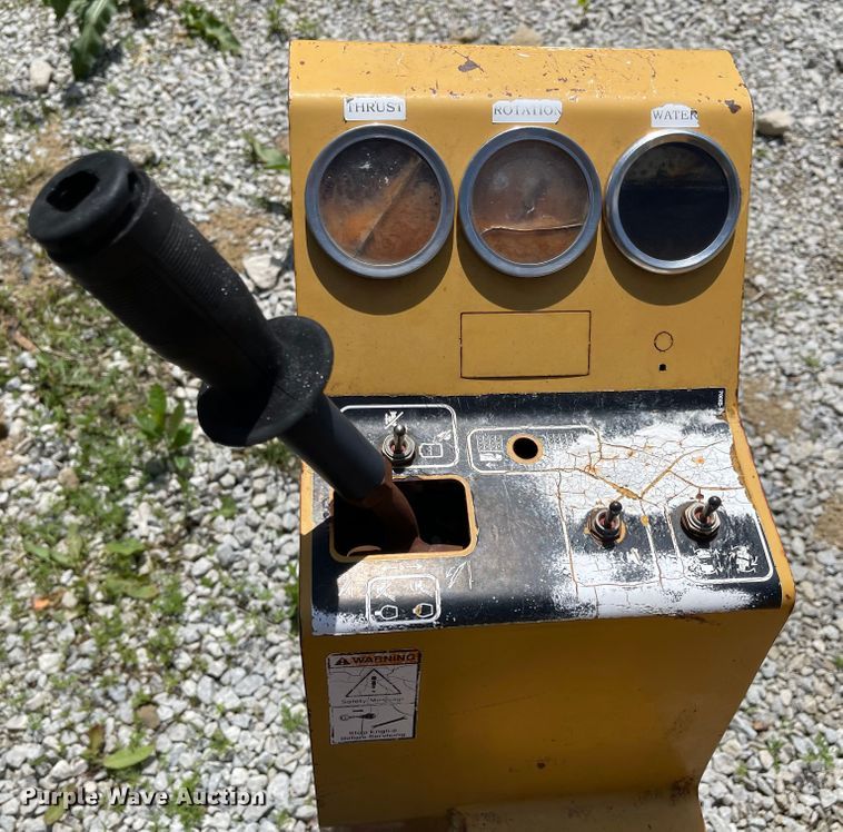 image for item DN7421 1999 Vermeer Navigator D10x15  directional boring unit