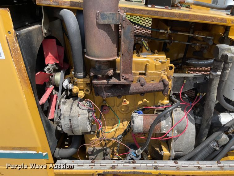 image for item DN7421 1999 Vermeer Navigator D10x15  directional boring unit