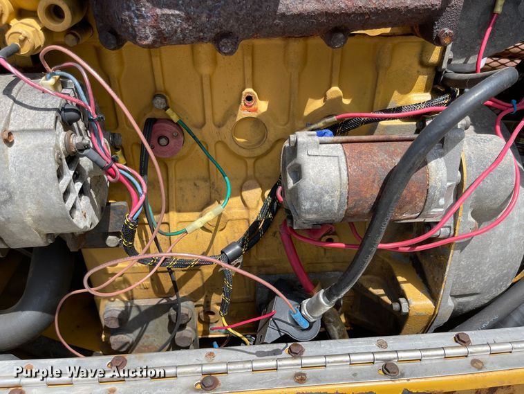 image for item DN7421 1999 Vermeer Navigator D10x15  directional boring unit