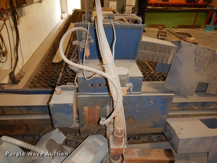 image for item DN7458 2005 Messer  plasma cutter