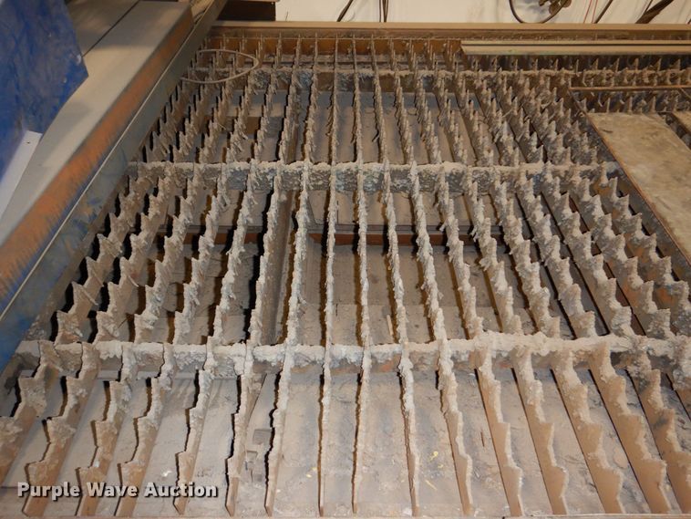 image for item DN7458 2005 Messer  plasma cutter