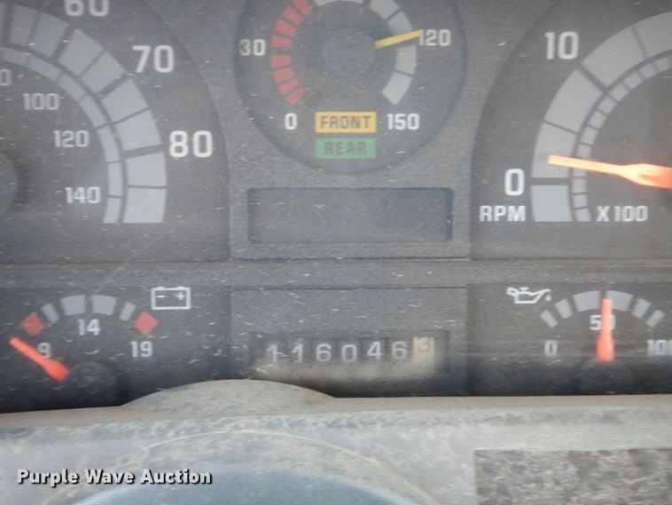 image for item DN7474 2002 GMC C7500  bucket truck