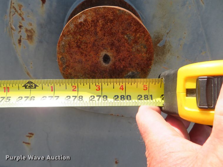 image for item DN7992 John Deere  excavator parts