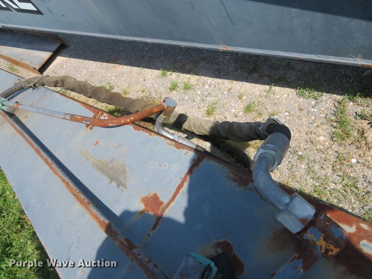 image for item DN7992 John Deere  excavator parts