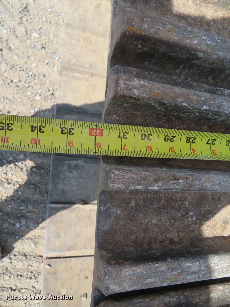 image for item DN7993 2008 John Deere 270D LC long reach excavator