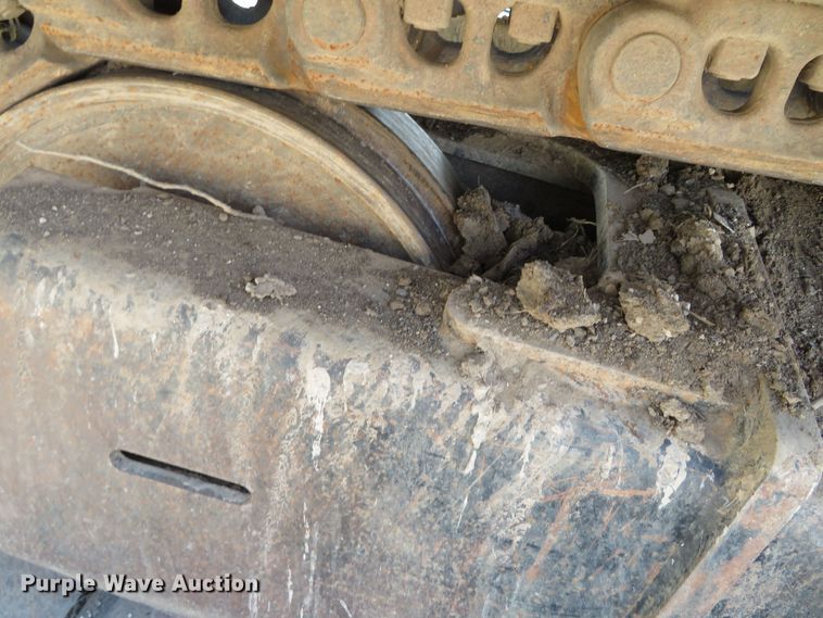 image for item DN7993 2008 John Deere 270D LC long reach excavator