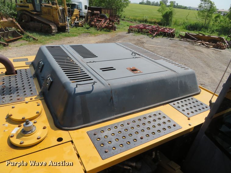 image for item DN7993 2008 John Deere 270D LC long reach excavator