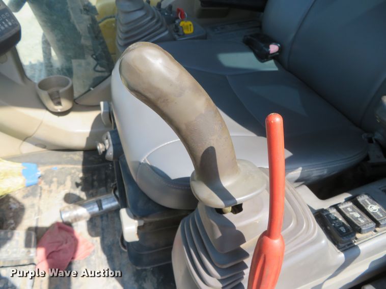 image for item DN7993 2008 John Deere 270D LC long reach excavator