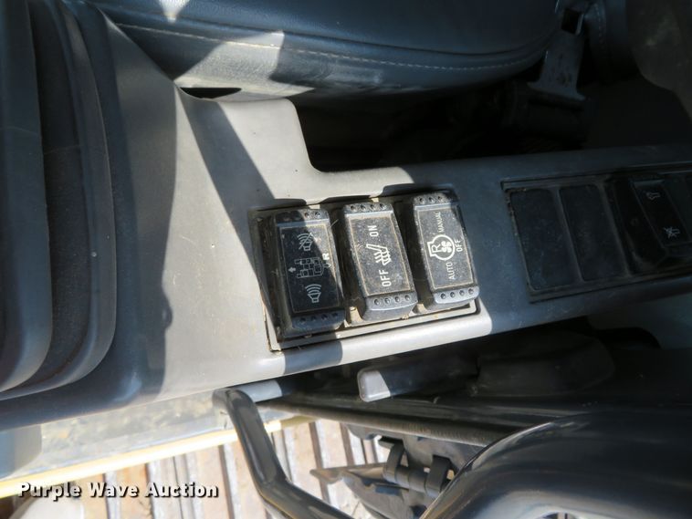 image for item DN7993 2008 John Deere 270D LC long reach excavator