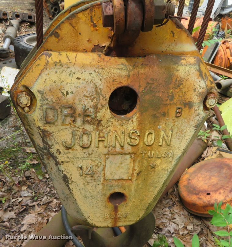 image for item DN7997 DRH Johnson 5529  crane block and hook