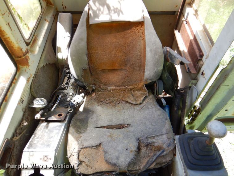 image for item DP4036 1988 Kobelco K904 Mark II  excavator