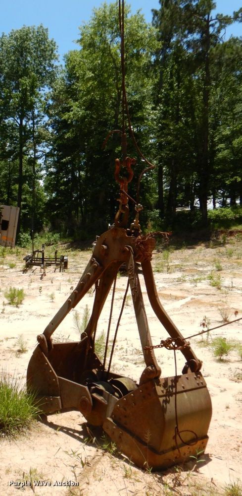 image for item DP4038 1994 Northwest Engineering 25  crane