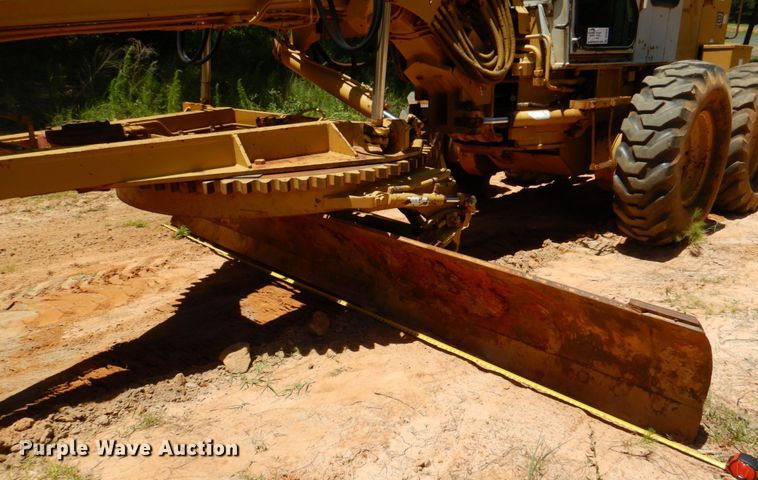 image for item DP4039 1995 Fiat-Allis FG85A motor grader