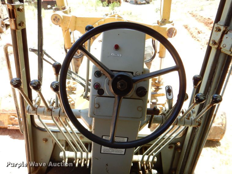 image for item DP4039 1995 Fiat-Allis FG85A motor grader