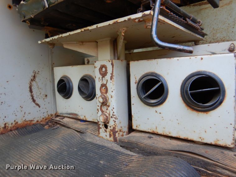 image for item DP4039 1995 Fiat-Allis FG85A motor grader