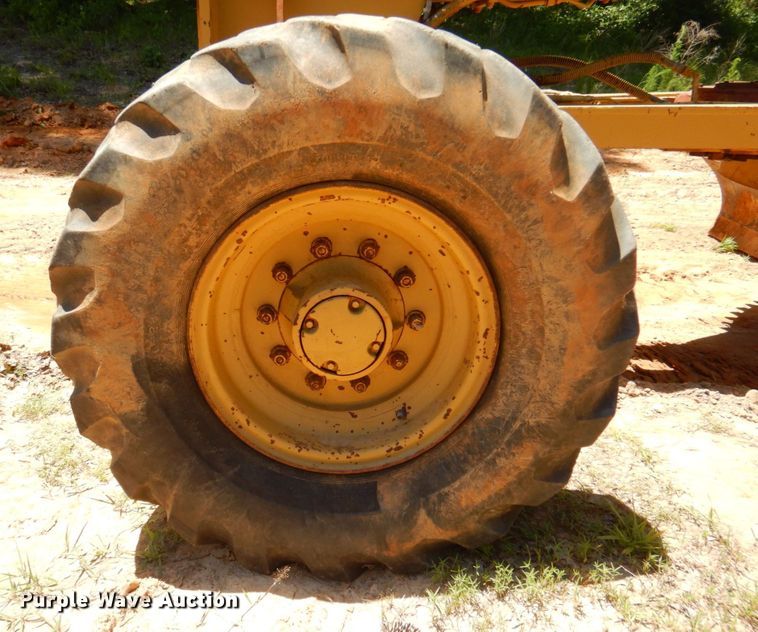 image for item DP4039 1995 Fiat-Allis FG85A motor grader