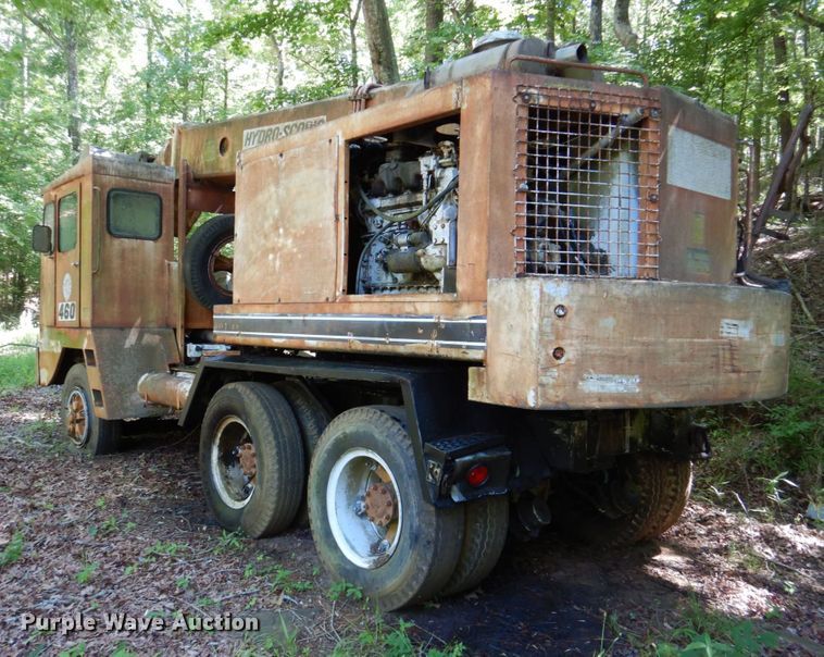 image for item DP4040 1985 Badger 460  wheeled excavator