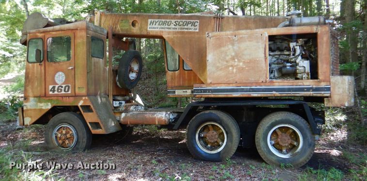 image for item DP4040 1985 Badger 460  wheeled excavator