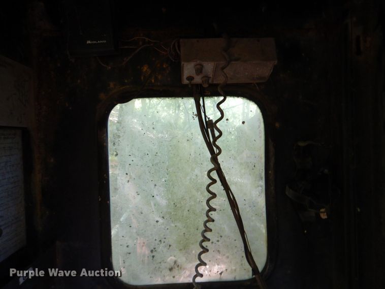 image for item DP4040 1985 Badger 460  wheeled excavator