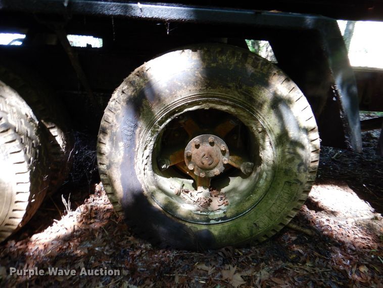 image for item DP4040 1985 Badger 460  wheeled excavator